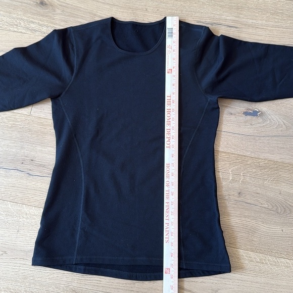 Woolx Riley Long Sleeve Crew
Cold Weather EUC Base Layer 85% Merino Wool - Picture 5 of 7